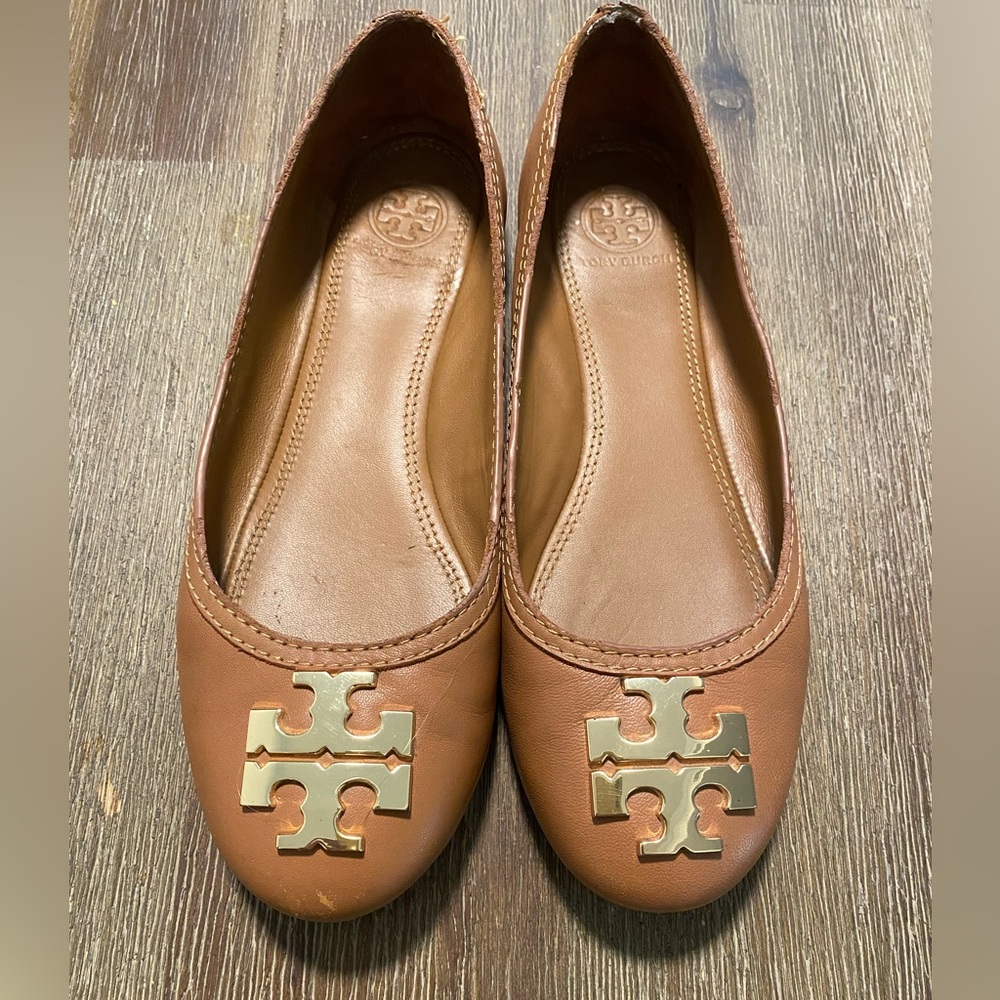 Tory Burch Camel Leather Ballet Flats  Sz 7.5 excellent condition!!!